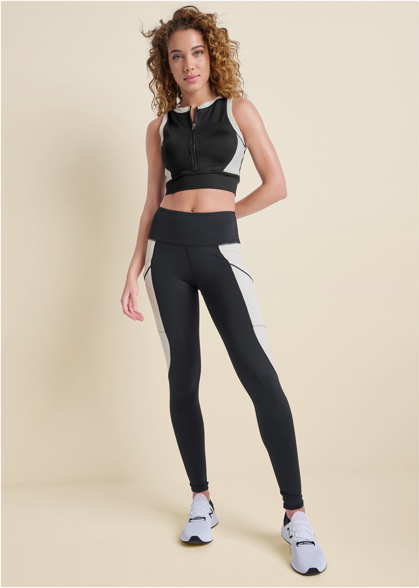 Color Block Active Crop Top - Black & White