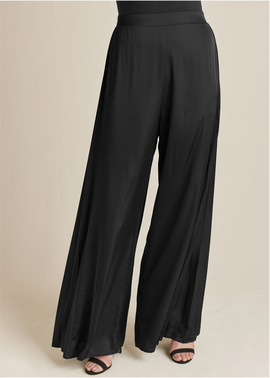 Side Pleat Wide Leg Pants - Jet Black