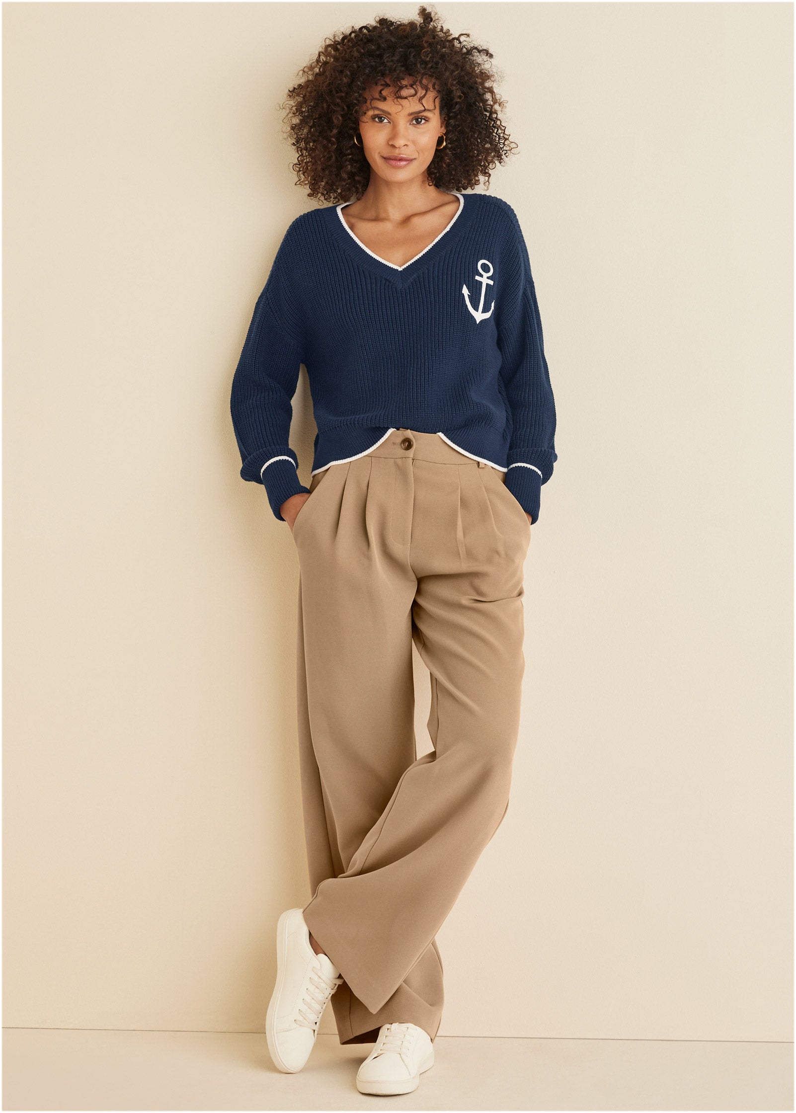 Anchor V-Neck Sweater - Navy & White