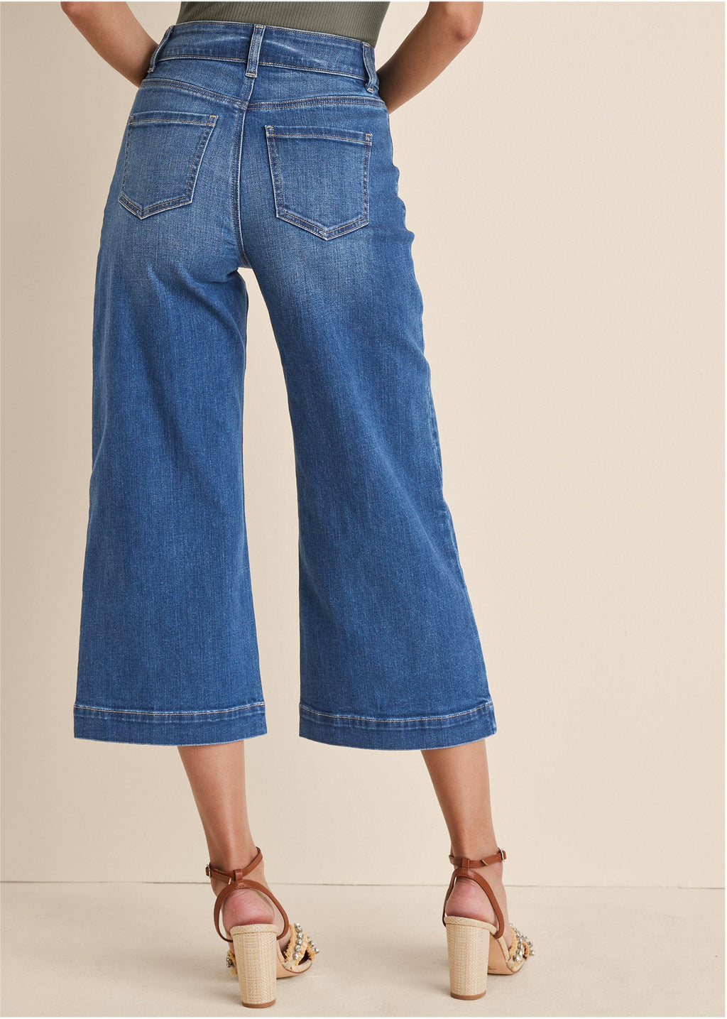 Sophia Wide Leg Crop Jeans - Medium Wash