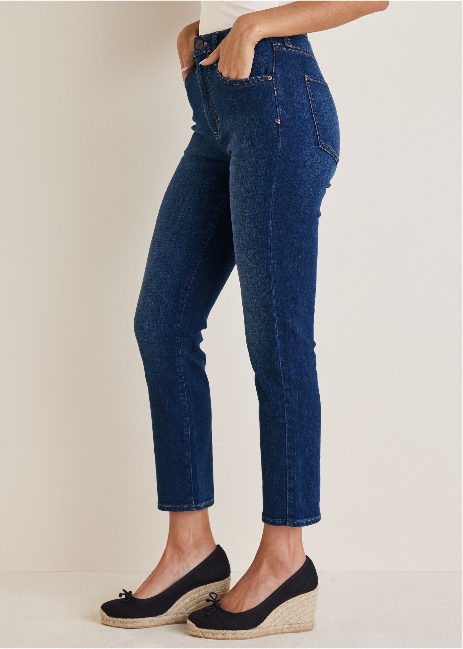 Audrey Straight Leg Jeans - Dark Wash