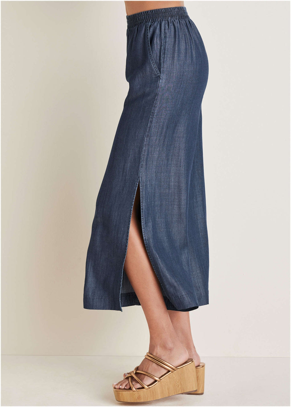 Chambray Cropped Pants  - Dark Wash