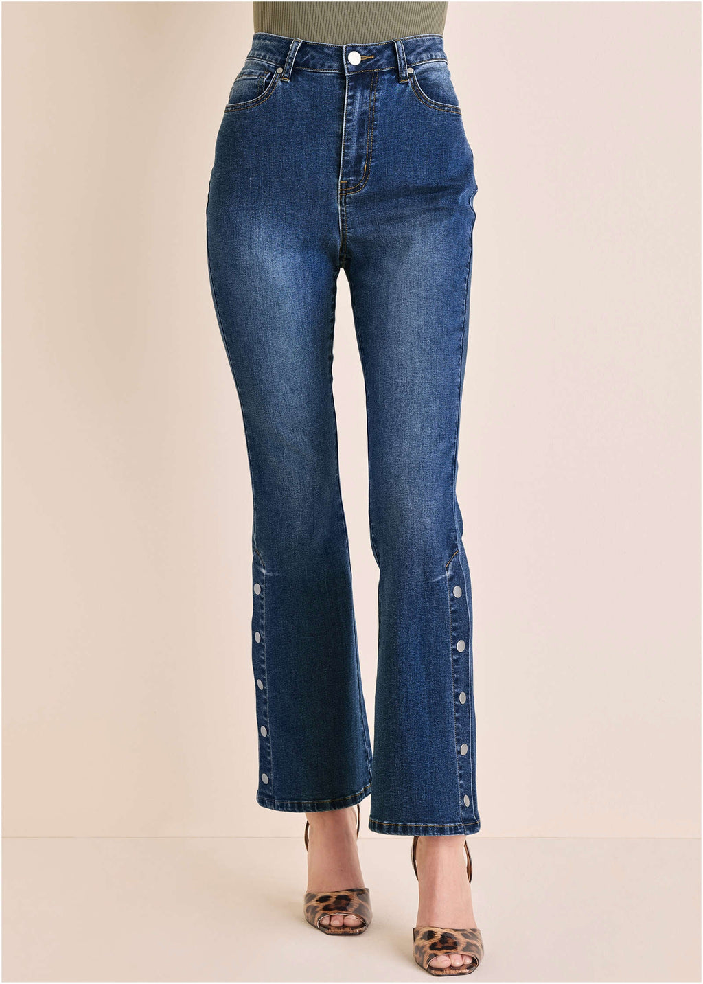 Penelope Snap Detail Jean - Medium Wash