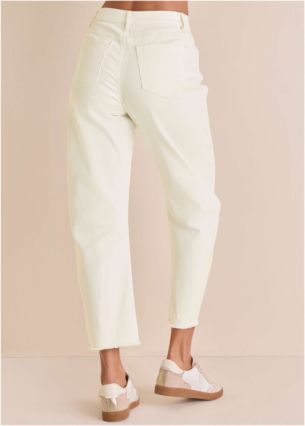 Barrel Leg Jean - Off White