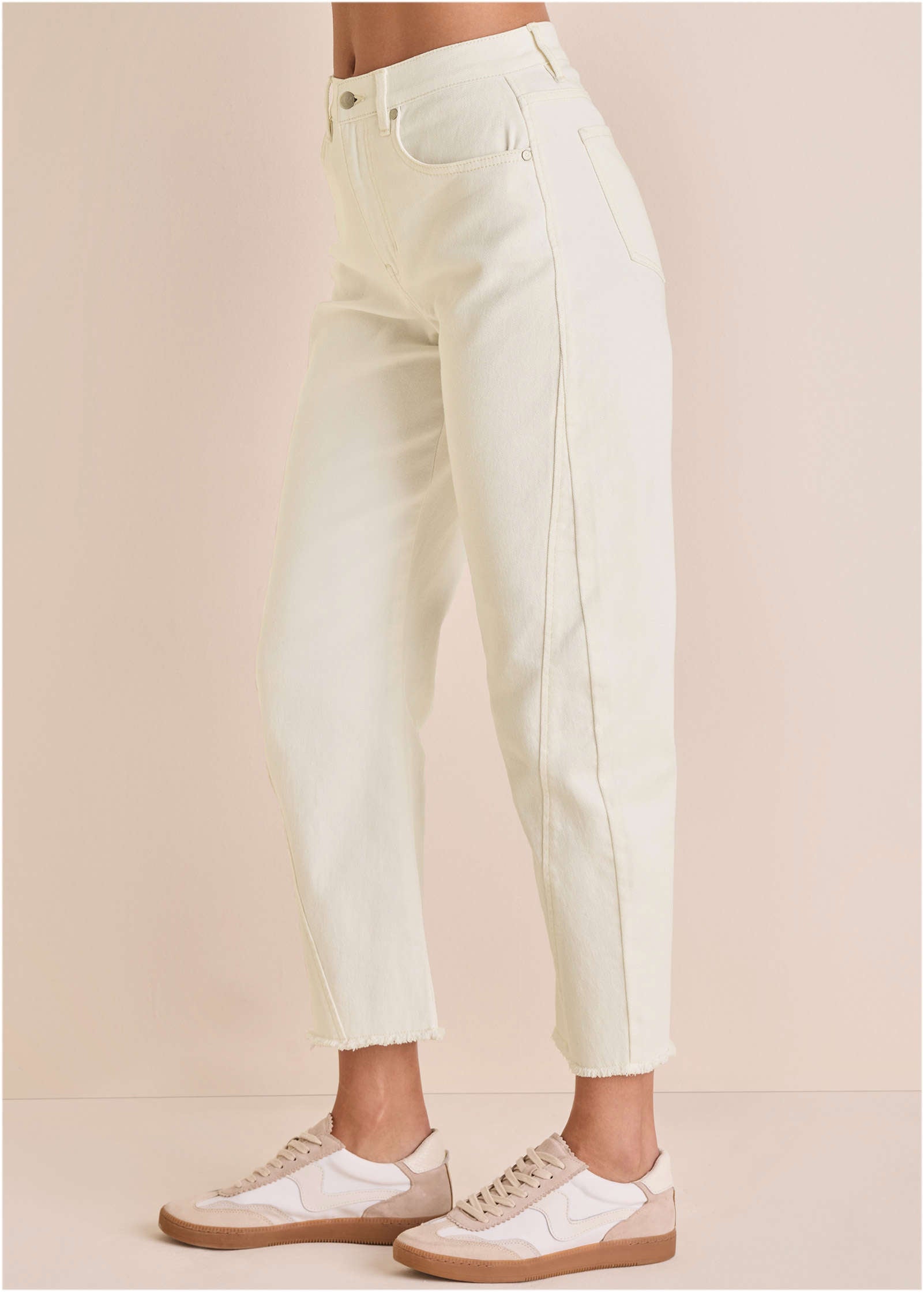 Barrel Leg Jean - Off White